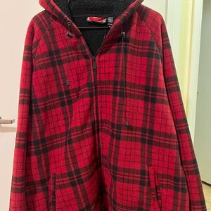 Craftsman Men’s Fleece Red and Black Plaid Jacket